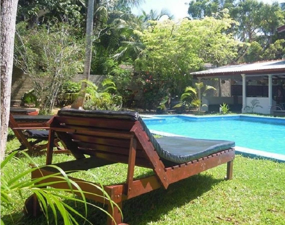 Vidisa Hotel Hikkaduwa Exterior photo